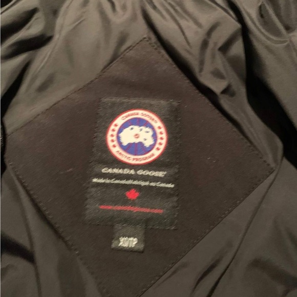 Authentic Canada Goose Beechwood Jacket Perfect condition 10/10 - Picture 3 of 5